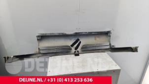 Renault Master Grille O270994 foto 2