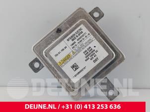 Volvo V40 Xenon module O271033 foto 2