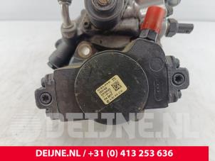 Mercedes Sprinter Mechanical fuel pump O271039 photo 2