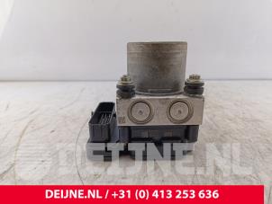 Iveco New Daily ABS Pomp O271074 foto 3