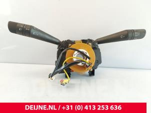 Gebruikte Combischakelaar Stuurkolom Iveco New Daily VI 33S14, 35C14, 35S14 Prijs € 302,50 Inclusief btw aangeboden door van Deijne Onderdelen Uden B.V.