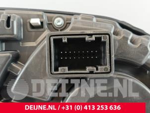 Iveco New Daily Kilometerteller KM O271093 foto 3