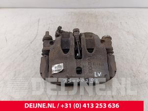Iveco New Daily Bremszange links vorne O271100 foto 2
