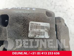 Iveco New Daily Bremszange rechts vorne O271102 foto 3
