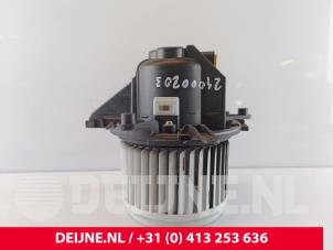 Citroen Jumpy Kachel Ventilatiemotor O271251 foto 2