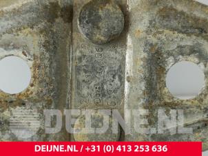 Mercedes Viano Tailgate lock stop O271260 photo 3