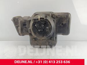 Gebruikte Tank adblue Iveco New Daily VI 33S14, 35C14, 35S14 Prijs € 496,10 Inclusief btw aangeboden door van Deijne Onderdelen Uden B.V.