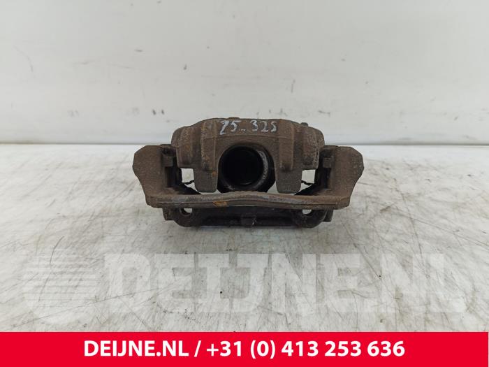 Mercedes Sprinter Bremszange links hinten O271303