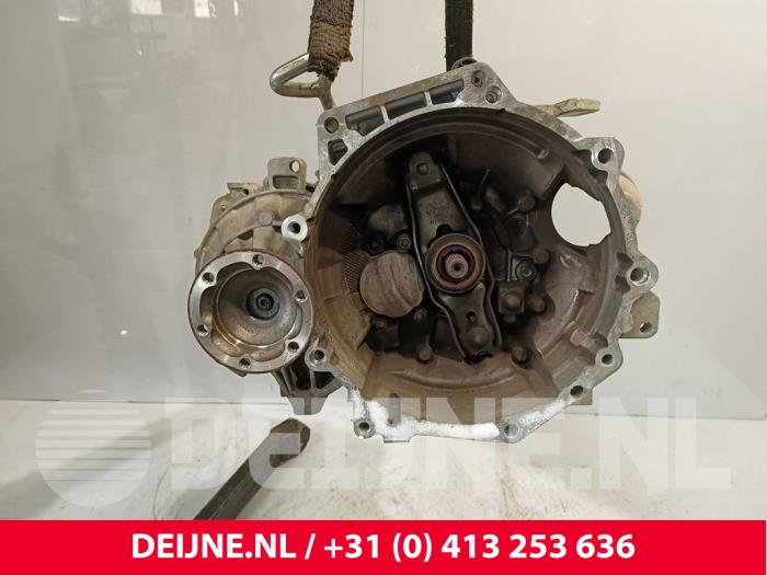 Volkswagen Caddy Versnellingsbak O271342