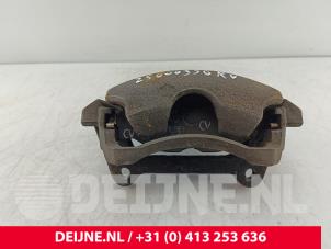 Volkswagen Caddy Remklauw (Tang) rechts-voor O271396 foto 2