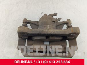 Volkswagen Caddy Remklauw (Tang) rechts-voor O271396 foto 3