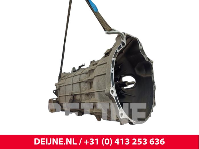 Gebruikte Versnellingsbak Iveco New Daily VI 33S15, 35C15, 35S15 Prijs € 1.633,50 Inclusief btw aangeboden door van Deijne Onderdelen Uden B.V.