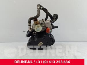 Mercedes Sprinter Kraftstoffpumpe Mechanisch O271560 foto 2