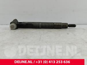 Gebruikte Verstuiver (diesel) Mercedes Sprinter 3,5t (906.63) 313 CDI 16V Prijs € 84,70 Inclusief btw aangeboden door van Deijne Onderdelen Uden B.V.