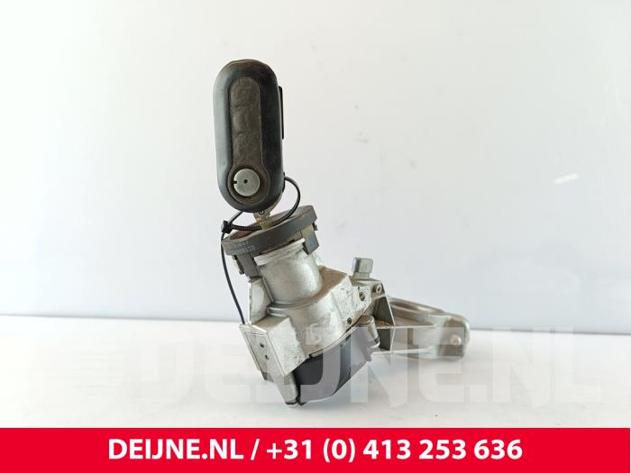 Iveco New Daily Zündschloss+Schlüssel O271536