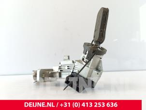 Iveco New Daily Zündschloss+Schlüssel O271536 foto 2