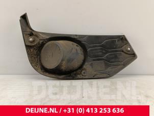 Iveco New Daily Afdekplaat mistlamp links O271570 foto 2
