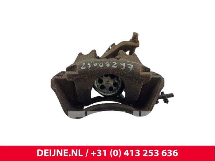 Iveco New Daily Bremszange links hinten O271539