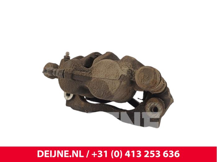 Iveco New Daily Bremszange rechts vorne O271542