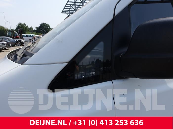 Mercedes Vito Driehoeks Ruit links-voor O271892