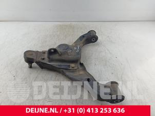 Mercedes Sprinter Querlenker unten rechts vorne O271988 foto 2