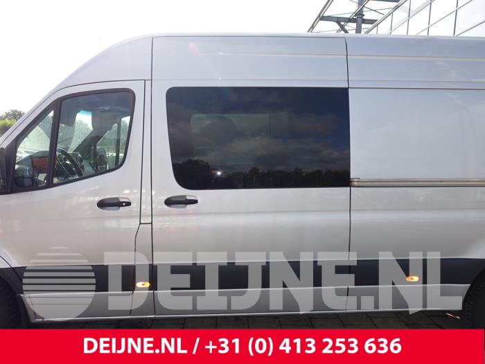 Mercedes Sprinter Schuifdeur links O272007