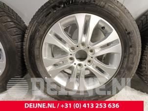 Mercedes Sprinter Felgen Set O272016 foto 3