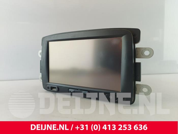 Nissan NV400 Radio O272084