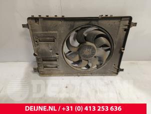 Volvo S60 Kühlgebläse O272114 foto 2