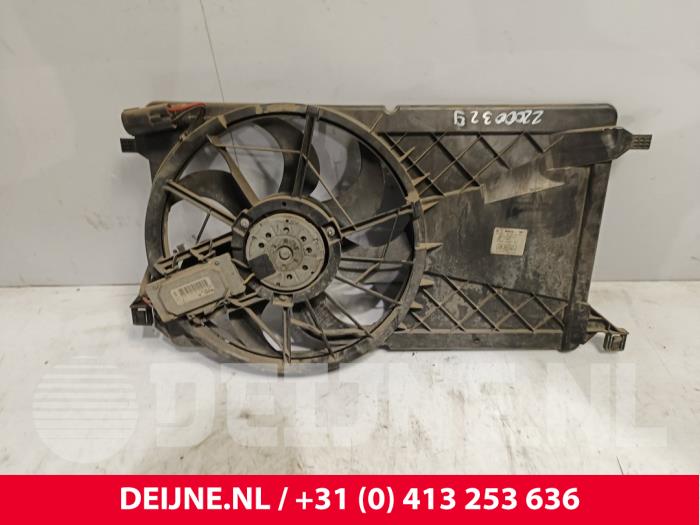 Volvo V50 Cooling fans O272121