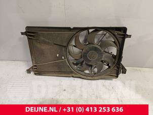 Volvo V50 Kühlgebläse O272121 foto 2