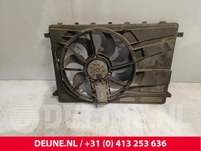Volvo S80 Kühlgebläse O272132