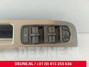 Volvo V50 Electric window switch O272211 photo 2