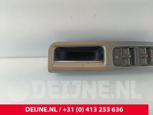 Volvo V50 Electric window switch O272211 photo 3