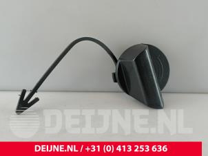 Gebruikte Afdekkap Sleepoog voor Mercedes Vito (639.6) 2.2 113 CDI 16V Euro 5 Prijs € 24,20 Inclusief btw aangeboden door van Deijne Onderdelen Uden B.V.