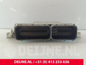 Volvo V40 Engine management computer O272225 photo 3