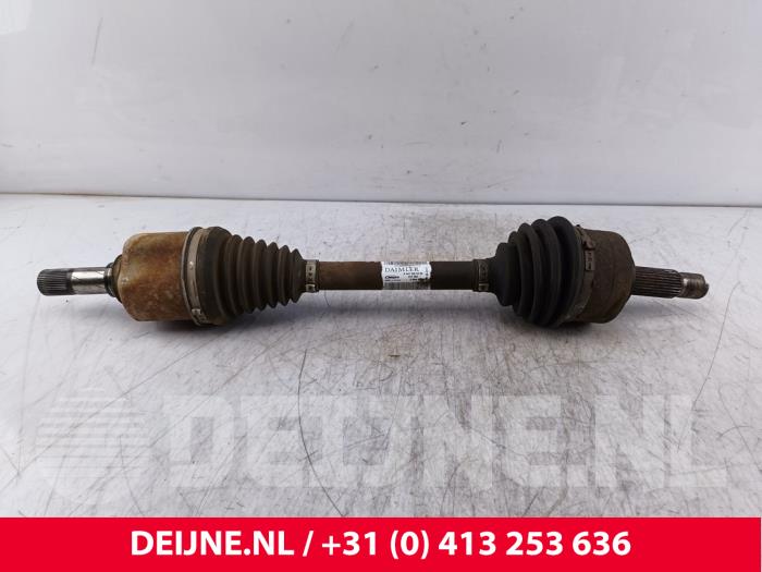 Gebruikte Steekas links-voor Mercedes Vito Tourer (447.7) 1.6 109 CDI 16V Prijs € 96,80 Inclusief btw aangeboden door van Deijne Onderdelen Uden B.V.