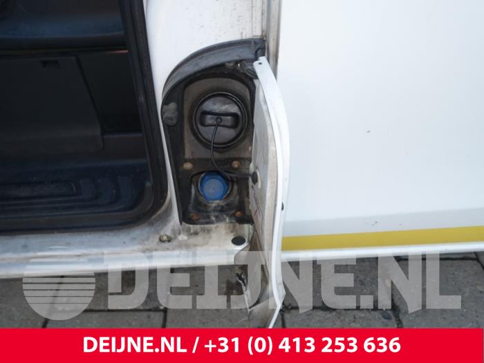 Mercedes Vito Tankklappe O272268