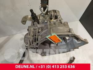 Peugeot Boxer Versnellingsbak O272281 foto 2