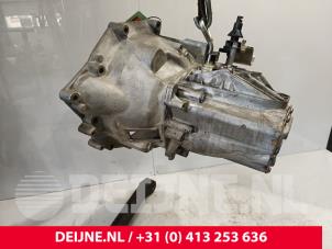 Gebruikte Versnellingsbak Peugeot Boxer (U9) 2.0 BlueHDi 130 Prijs € 1.633,50 Inclusief btw aangeboden door van Deijne Onderdelen Uden B.V.