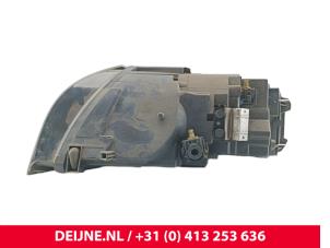 Volvo V50 Scheinwerfer rechts O272322 foto 3