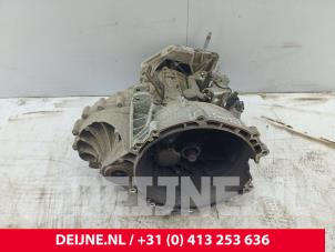 Gebruikte Versnellingsbak Ford Transit Custom 2.0 TDCi 16V Eco Blue 105 Prijs € 1.028,50 Inclusief btw aangeboden door van Deijne Onderdelen Uden B.V.