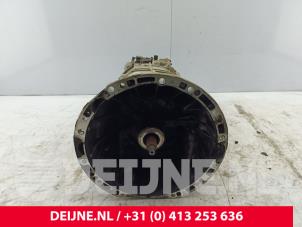 Mercedes Vito Versnellingsbak O272434 foto 2