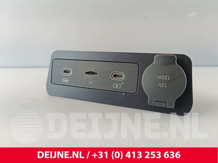 MG ZS AUX / USB-Anschluss O272441
