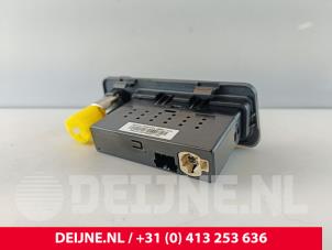 MG ZS AUX / USB-Anschluss O272441 foto 3