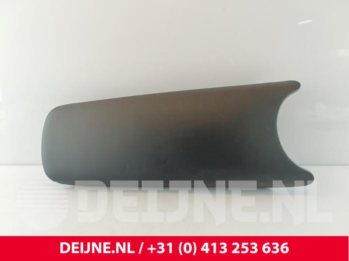 BYD Dolphin Armleuning O272515
