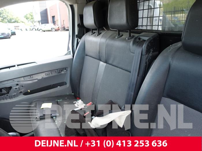 Toyota Pro-Ace Bank rechts-voor O272548
