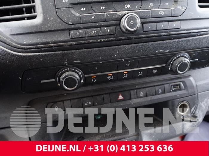 Toyota Pro-Ace Kachel Bedieningspaneel O272560