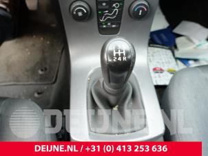 Gebruikte Pook Volvo V50 (MW) 2.4 20V Prijs € 60,00 Margeregeling aangeboden door van Deijne Onderdelen Uden B.V.