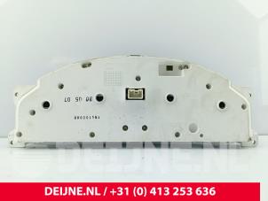Volvo V70 Odometer KM O272841 photo 2